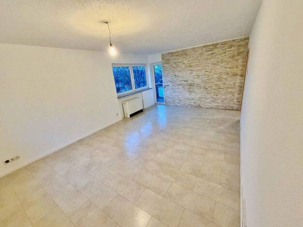 Wohnung zur Miete 760 € 4 Zimmer 91 m² 3. Geschoss frei ab 01.01.2026 Falkenhöhe 2 Bernberg Gummersbach 51647