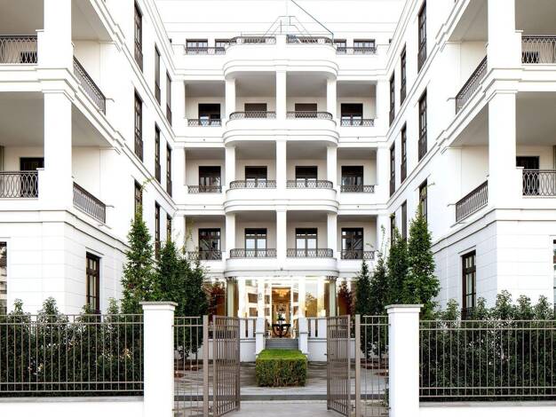 Penthouse zur Miete - Erstbezug 13.000 € 5 Zimmer 404 m² 4. Geschoss frei ab 01.12.2026 Schanzenstraße 82 Oberkassel Stadtbezirk 4 40545