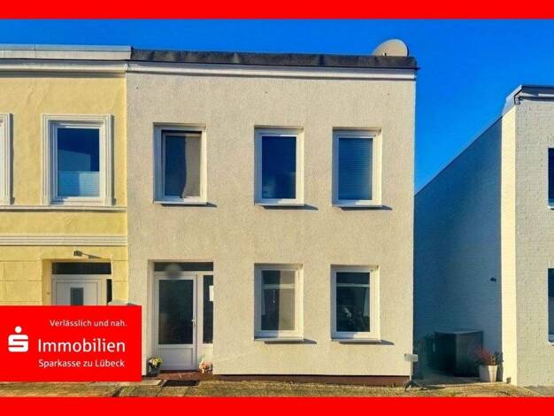 Mehrfamilienhaus zum Kauf 199.900 € 4 Zimmer 82 m² 141 m² Grundstück St. Lorenz Nord Lübeck, St. Lorenz Nord 23554