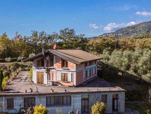 Haus zum Kauf 2.600.000 € 1.200 m² Fivizzano 54013