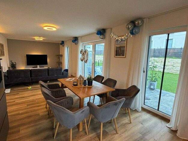 Wohnung zur Miete 1.390 € 4 Zimmer 103,2 m² EG frei ab 01.02.2026 Boschstraße 3 Heldenstein 84431