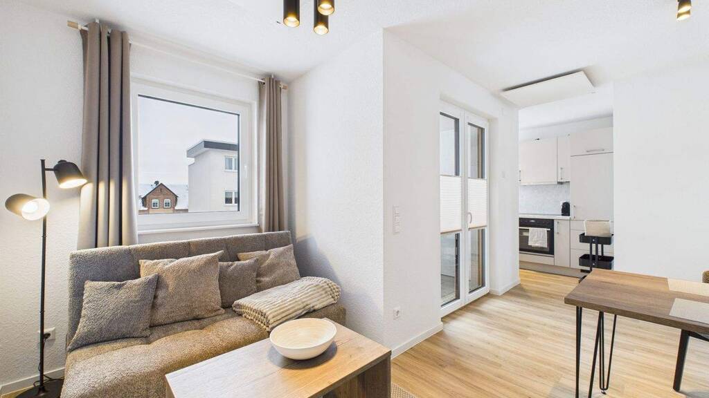 Wohnung zur Miete - Erstbezug 990 € 2 Zimmer 45,7 m² EG frei ab sofort Sehnde 31319