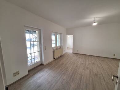 Wohnung zur Miete 693 € 3,5 Zimmer 85,3 m² Geschoss 2/2 Bischofswerda Bischofswerda 01877