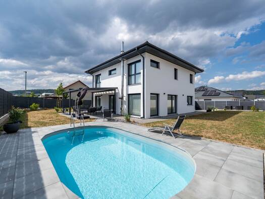 Einfamilienhaus zum Kauf 865.000 € 5 Zimmer 185 m² 803 m² Grundstück Wutöschingen Wutöschingen 79793
