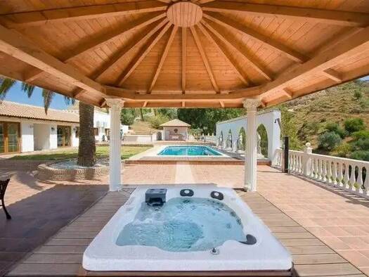 Chalet zum Kauf 2.500.000 € 10 Zimmer 766 m² Alhaurín el Grande 29120