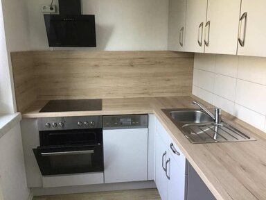 Wohnung zur Miete 366 € 2 Zimmer 62,7 m² 3. Geschoss Stollberger Str. 37 Kapellenberg 812 Chemnitz 09119