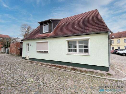 Einfamilienhaus zum Kauf 69.000 € 8 Zimmer 147 m² 173 m² Grundstück Perleberg 19348