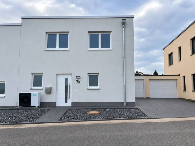 Doppelhaushälfte zur Miete 1.750 € 5 Zimmer 165 m² 277 m² Grundstück An der Hasenhecke 7 Mahlberg Bad Münstereifel 53902
