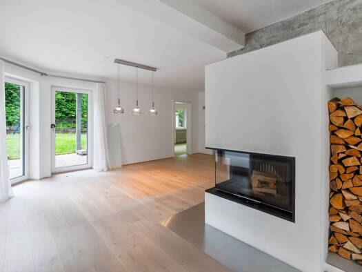 Einfamilienhaus zum Kauf 1.395.000 € 7 Zimmer 253,1 m² 1.031 m² Grundstück Ulm 89081