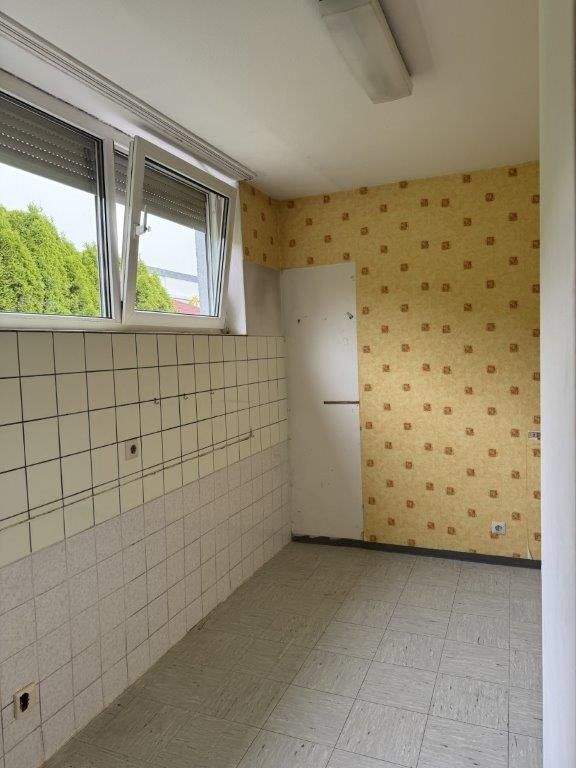 Haus zum Kauf – další