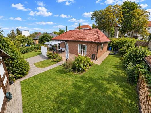 Bungalow zum Kauf 370.000 € 3 Zimmer 90 m² 572 m² Grundstück Strausberg Strausberg 15344