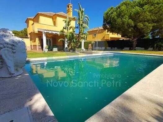 Chalet zum Kauf 700.000 € 4 Zimmer 155 m² Martiniano No Number Chiclana de la Frontera 11139