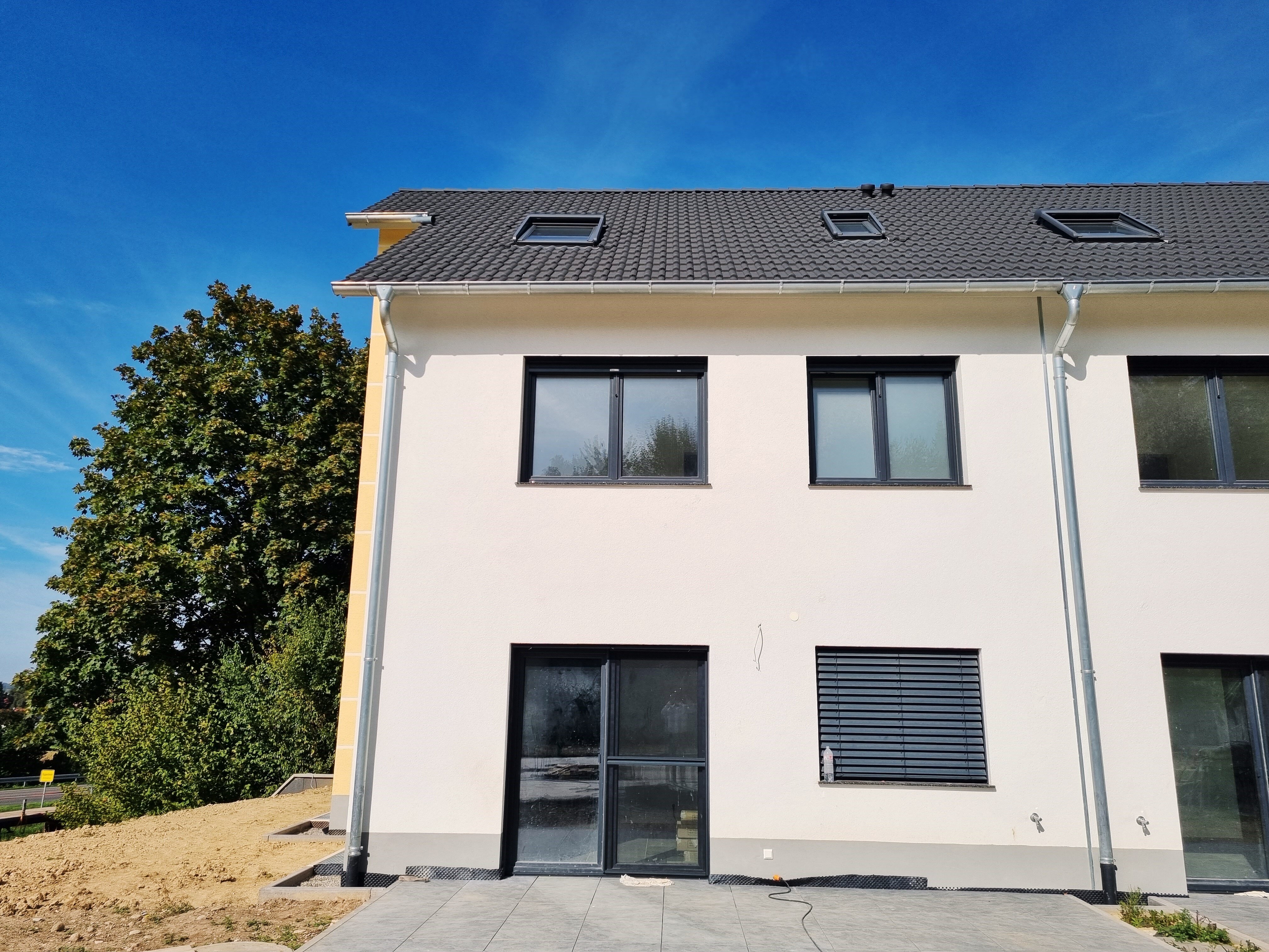 Reihenendhaus zum Kauf 585.000 € 8 Zimmer 186 m²<br/>Wohnfläche 135 m²<br/>Grundstück ab sofort<br/>Verfügbarkeit Schmieheim Kippenheim 77971