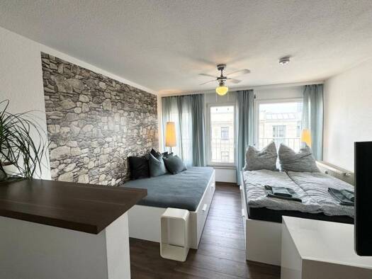 Studio zur Miete 530 € 1 Zimmer 30 m² Geschoss 4/6 frei ab 01.09.2026 Riemannstraße 31 Zentrum-Süd Mitte 04107