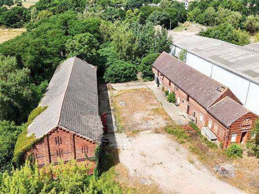 Bauernhaus zum Kauf 49.000 € 6 Zimmer 161 m² 4.378 m² Grundstück Mittelweg Schweinitz Jessen (Elster) 06917