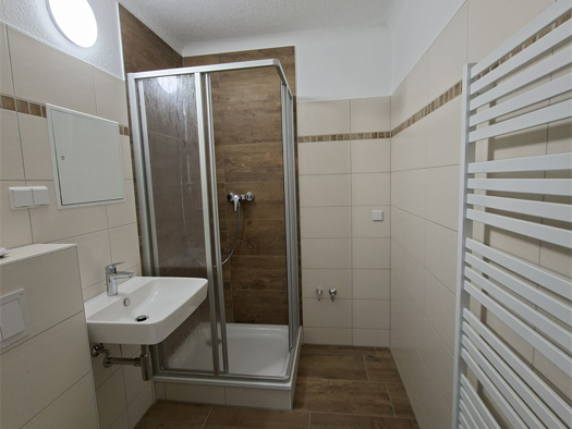 Wohnung zur Miete 503 € 3 Zimmer 62,9 m² 1. Geschoss frei ab 01.04.2026 P.-Neruda-Ring 19 Neustrelitz 17235