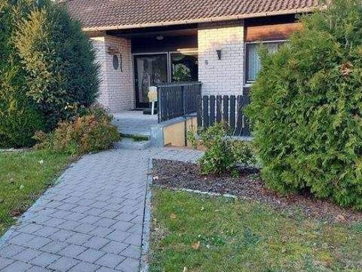 Haus zum Kauf 440.000 € 4,5 Zimmer 115 m² 772 m² Grundstück frei ab sofort Pyrbaum 90602