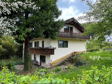 Mehrfamilienhaus zum Kauf 655.000 € 9 Zimmer 240 m² 1.115 m² Grundstück frei ab sofort Auf der Röte 23 Müllheim Müllheim 79379