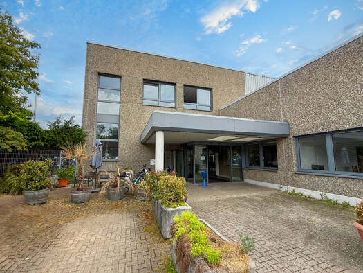 Bürofläche zur Miete 11 € 298 m² Bürofläche Hochdorf Freiburg im Breisgau 79108