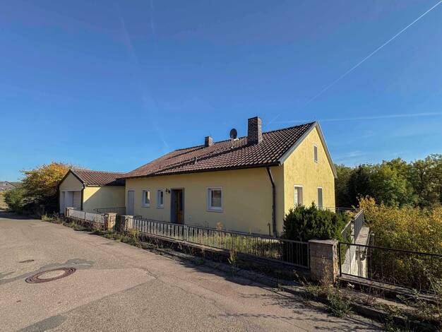 Sonstiges zum Kauf als Kapitalanlage geeignet 225.000 € 6 Zimmer 170 m² 1.600 m² Grundstück Ippesheim Ippesheim 97258
