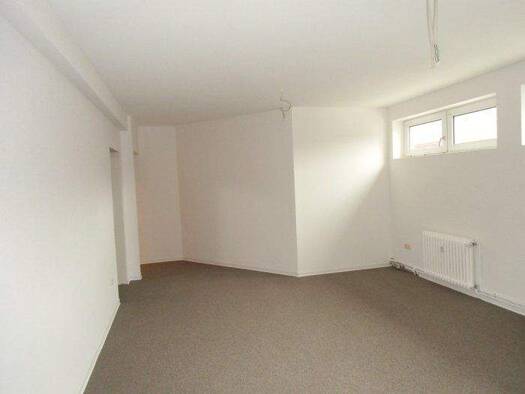 Bürofläche zur Miete 500 € 5 Zimmer 95,1 m² Bürofläche Wittmund 26409