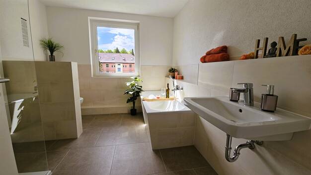 Studio zur Miete 930 € 5 Zimmer 124,6 m² 2. Geschoss Löbau Löbau 02708