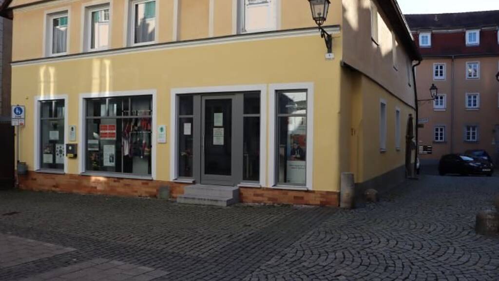 Ladenfläche zur Miete 790 € 2 Zimmer 137 m² Verkaufsfläche Ansbach 91522