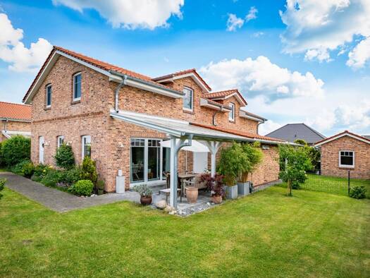 Doppelhaushälfte zum Kauf 495.000 € 4 Zimmer 117 m² 356 m² Grundstück Gelting 24395