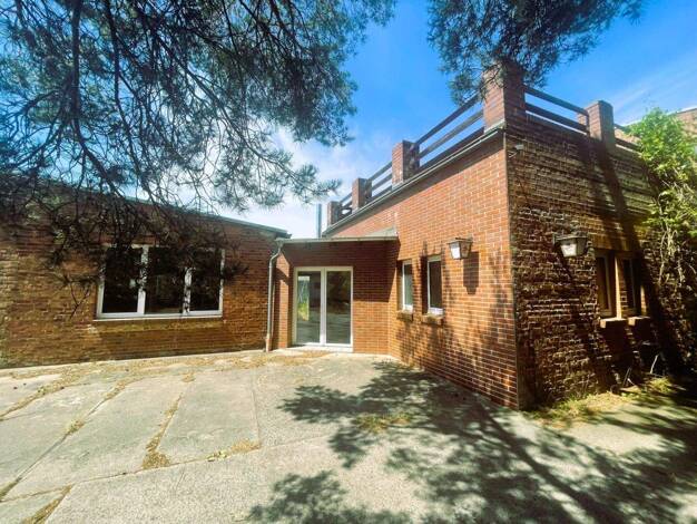 Haus zum Kauf 229.000 € 10 Zimmer 70 m² 3.152 m² Grundstück Guben 03172