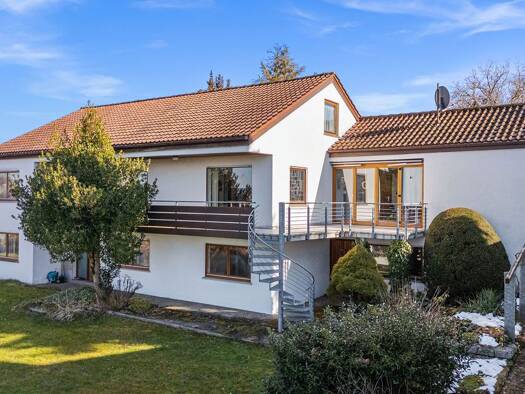 Einfamilienhaus zum Kauf 10 Zimmer 206 m² 901 m² Grundstück Baindt 88255