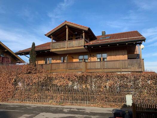 Wohnung zum Kauf 295.000 € 2 Zimmer 61,4 m² 1. Geschoss frei ab sofort Forststr. 1 Kolbermoor 83059