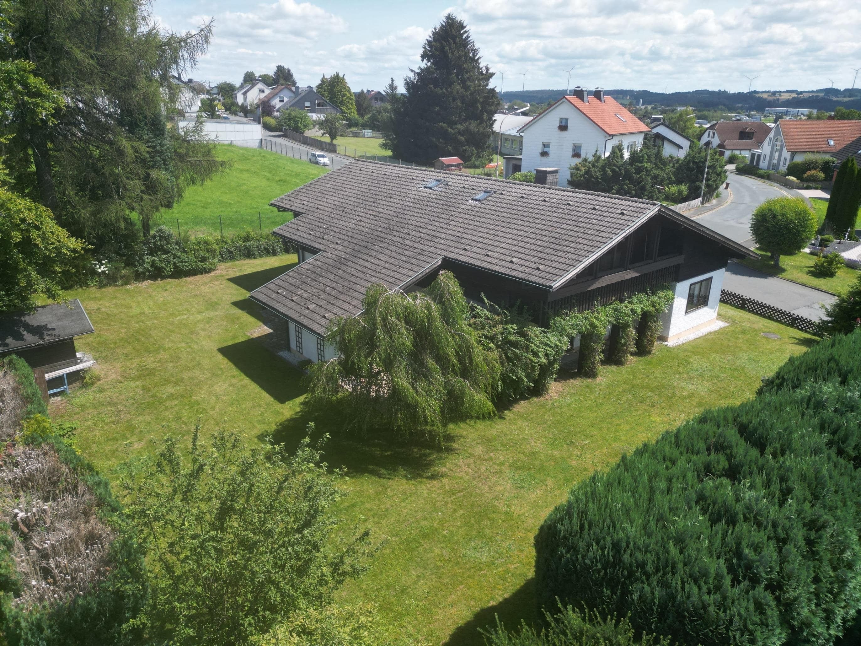 Einfamilienhaus zum Kauf 440.000 € 7 Zimmer 199 m²<br/>Wohnfläche 1.192 m²<br/>Grundstück Helmbrechts Helmbrechts 95233