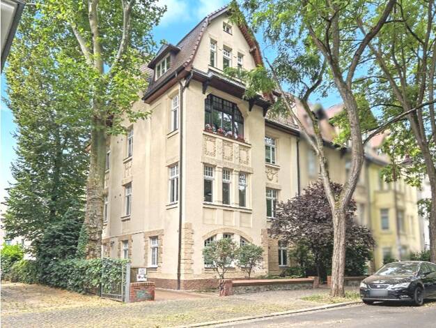 Mehrfamilienhaus zum Kauf 1.150.000 € 19 Zimmer 494 m² 569 m² Grundstück Stadtfeld Ost Stadtfeld Ost 39108