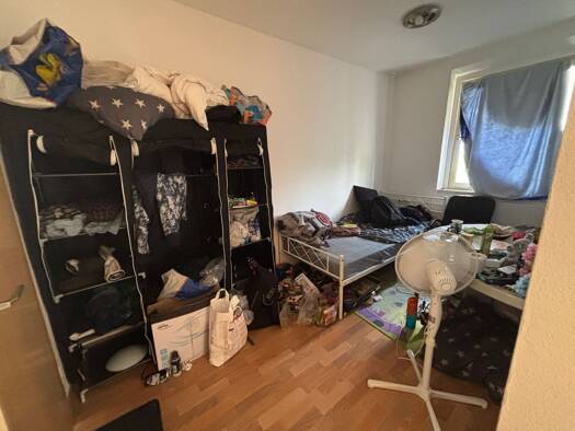 Mehrfamilienhaus zur Miete 245 € 6 Zimmer 59 m² frei ab 01.08.2026 Am Walperloh 1 h Schmalkalden 98574
