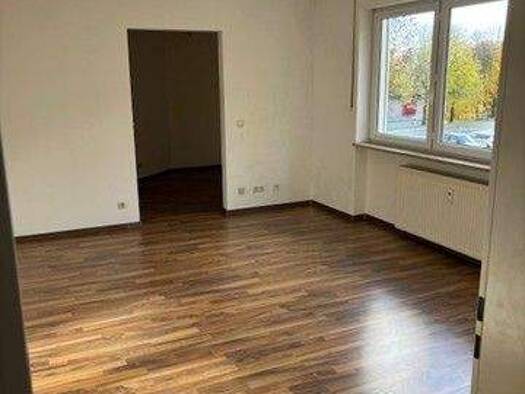 Wohnung zur Miete 260 € 1,5 Zimmer 40,1 m² 1. Geschoss frei ab sofort Lobenstein Bad Lobenstein 07356