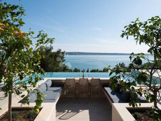 Haus zum Kauf 1.790.000 € 7 Zimmer 250 m² Starigrad Starigrad