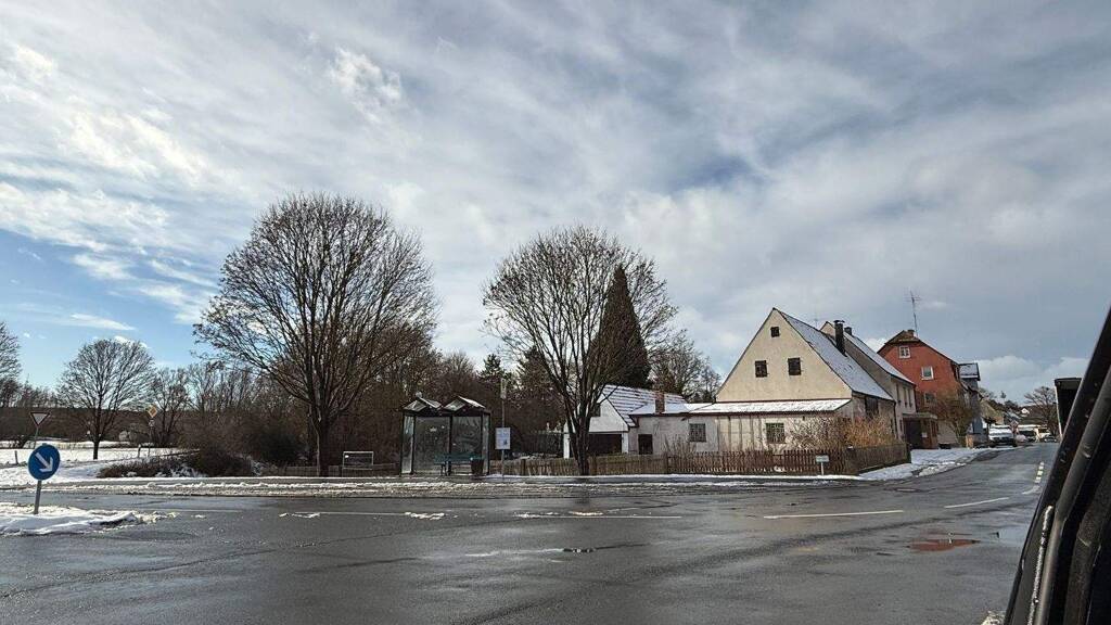 Grundstück zum Kauf 749.000 € 1.205 m² Grundstück Baugenehmigung vorhanden Großhabersdorf 90613