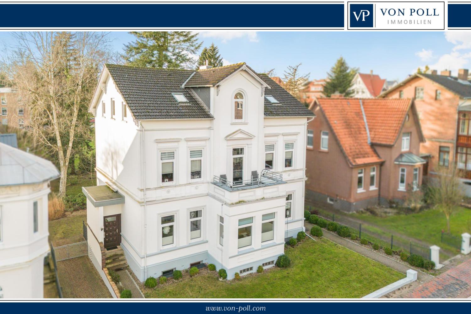 Mehrfamilienhaus zum Kauf 840.000 € 12 Zimmer 375,9 m²<br/>Wohnfläche 973 m²<br/>Grundstück Eutin 23701