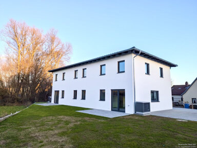 Doppelhaushälfte zum Kauf provisionsfrei 419.000 € 5 Zimmer 121,9 m² 340 m² Grundstück Osterhofen Osterhofen 94486