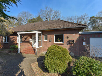 Bungalow zum Kauf 380.000 € 4 Zimmer 150 m² 871 m² Grundstück Kneippweg 28 Munster Munster 29633