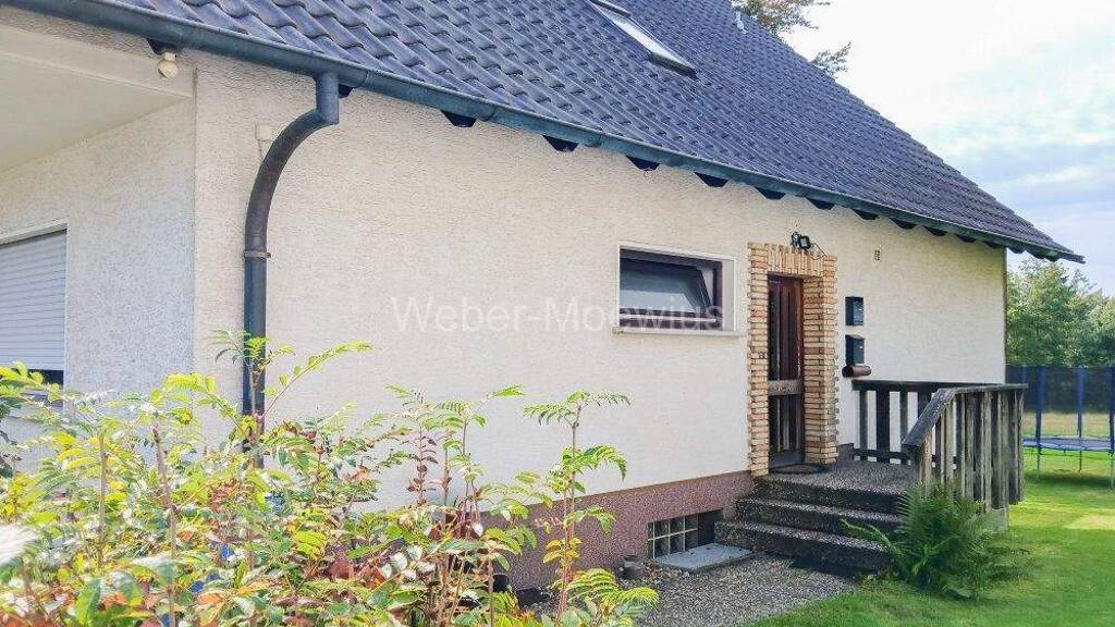 Einfamilienhaus zum Kauf 319.000 € 9 Zimmer 210 m² 836 m² Grundstück Altwindeck Windeck 51570