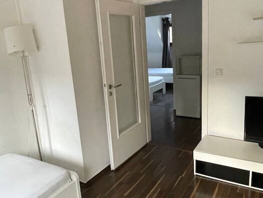 Wohnung zur Miete 555 € 2 Zimmer 40,1 m² Geschoss 3/4 frei ab 01.11.2026 Mülheim Köln 51063