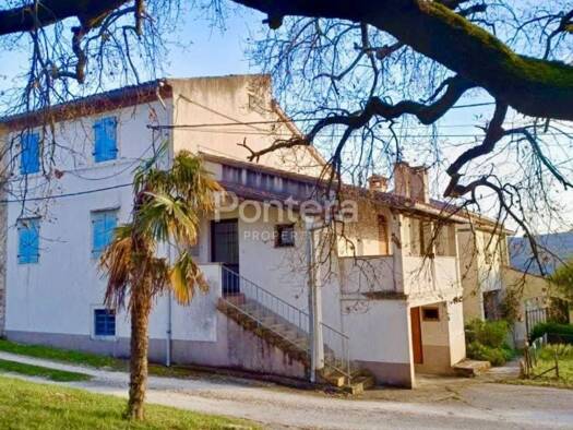Haus zum Kauf 166.000 € 6 Zimmer 220 m² Brkac, Motovun Motovun