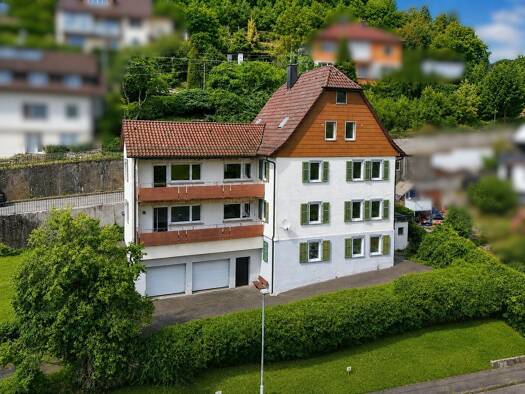 Mehrfamilienhaus zum Kauf 229.000 € 10 Zimmer 225 m² 608 m² Grundstück Aistaig Oberndorf am Neckar 78727