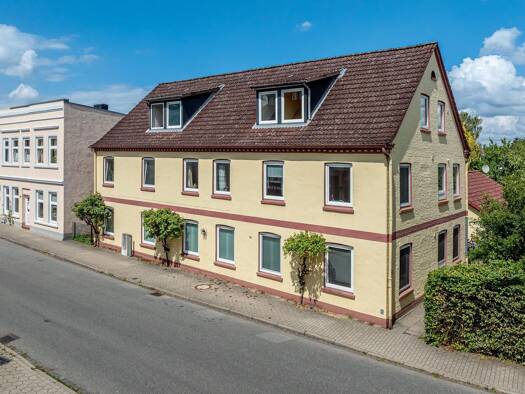 Mehrfamilienhaus zum Kauf 699.000 € 15 Zimmer 399,7 m² 1.063 m² Grundstück Uetersen 25436
