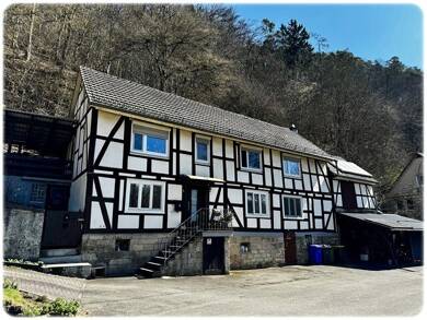 Einfamilienhaus zum Kauf 99.000 € 5 Zimmer 125 m² 388 m² Grundstück frei ab 01.09.2025 Thalitter Vöhl 34516