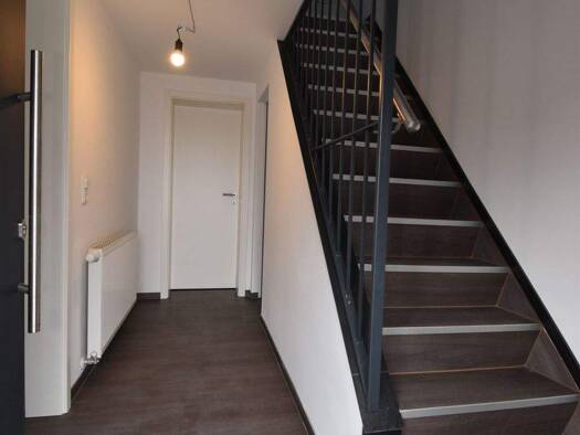 Einfamilienhaus zur Miete 720 € 1 Zimmer 92 m² frei ab sofort Schmiedefeld am Rennsteig 98711