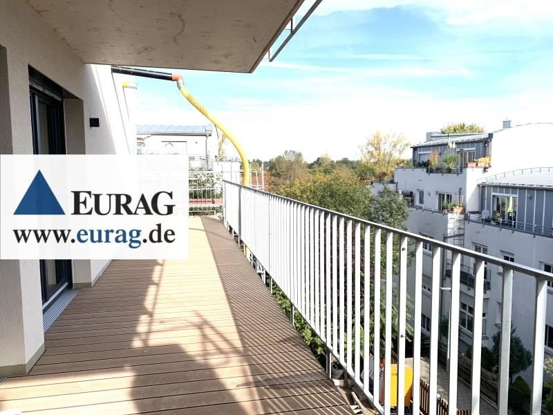 Wohnung zur Miete 1.251 € 2 Zimmer 69,7 m²<br/>Wohnfläche 2.<br/>Geschoss 01.12.2024<br/>Verfügbarkeit Stadtpark / Stadtgrenze 20 Fürth 90762