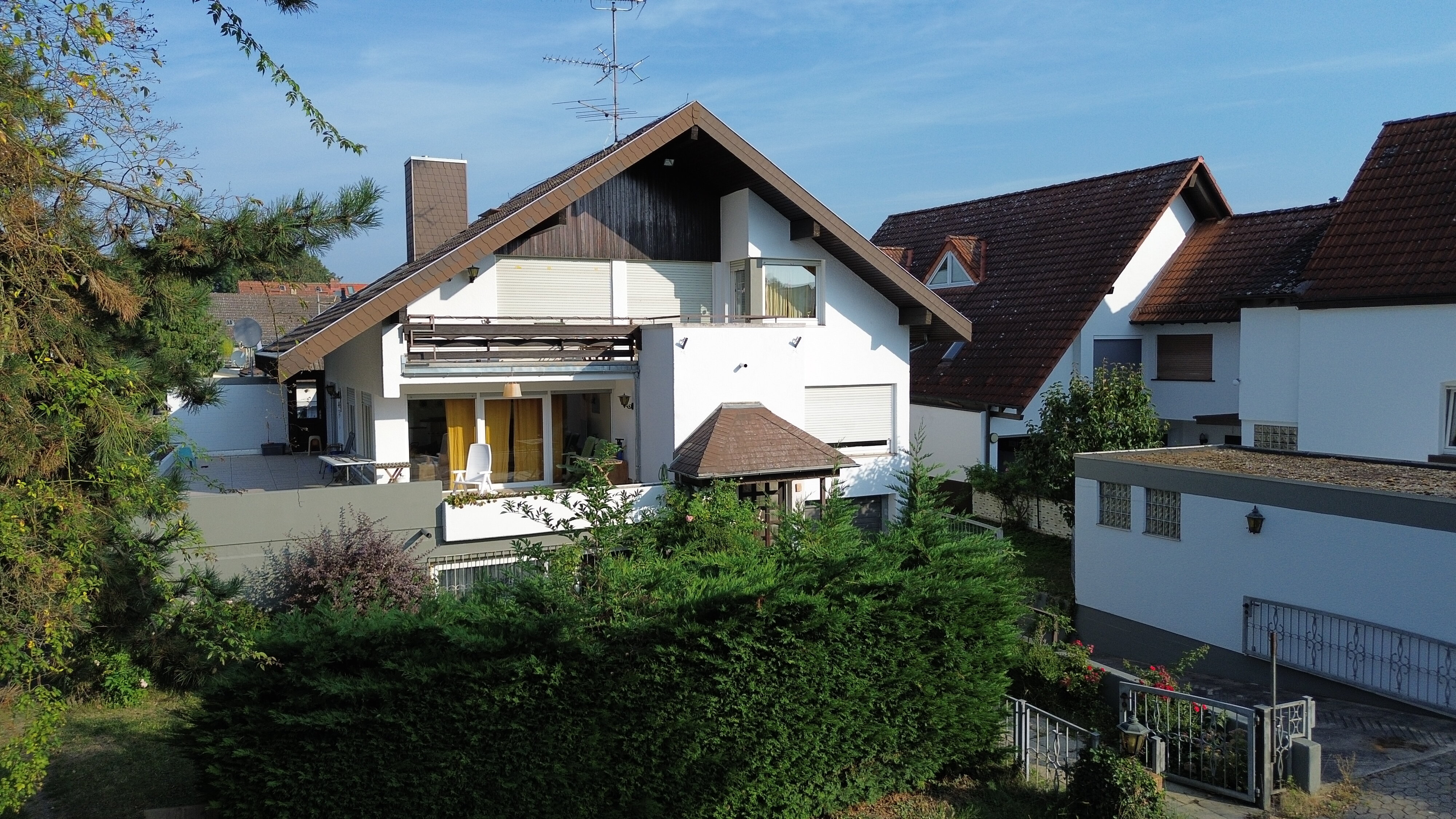 Haus zum Kauf 695.000 € 10 Zimmer 246,1 m²<br/>Wohnfläche 1.502 m²<br/>Grundstück Steinfurth Bad Nauheim 61231