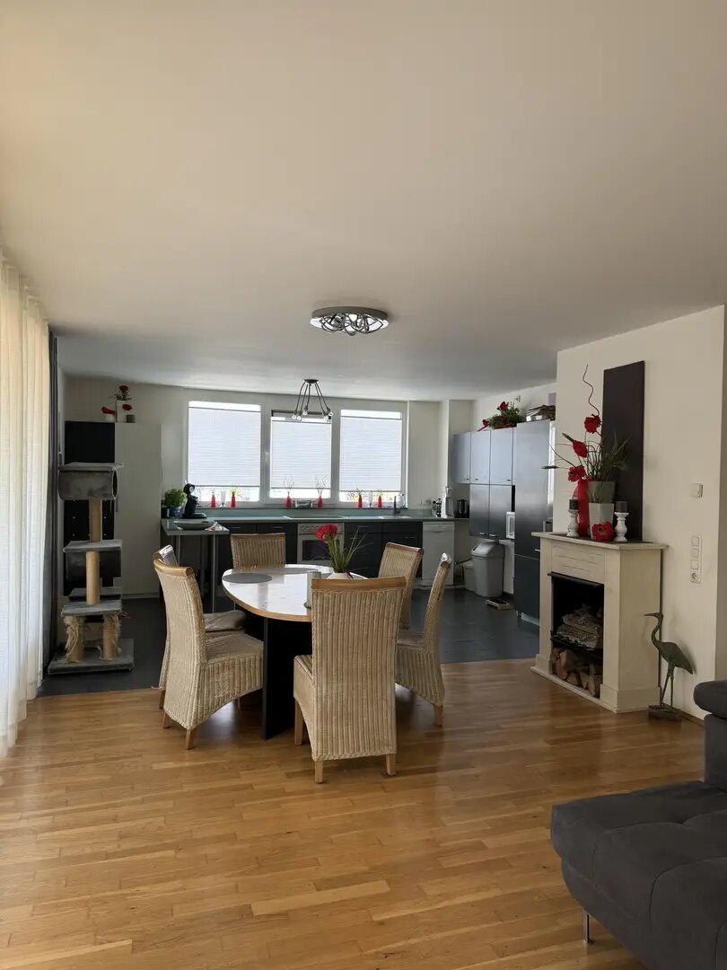 Wohnung zur Miete 700 € 4 Zimmer 108 m²<br/>Wohnfläche ab sofort<br/>Verfügbarkeit I. Rote-Haag-Weg 4 Steinebrück Aachen 52076